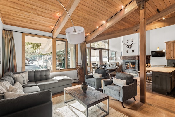 Appart'hôtel, 2 chambres | Salle de séjour