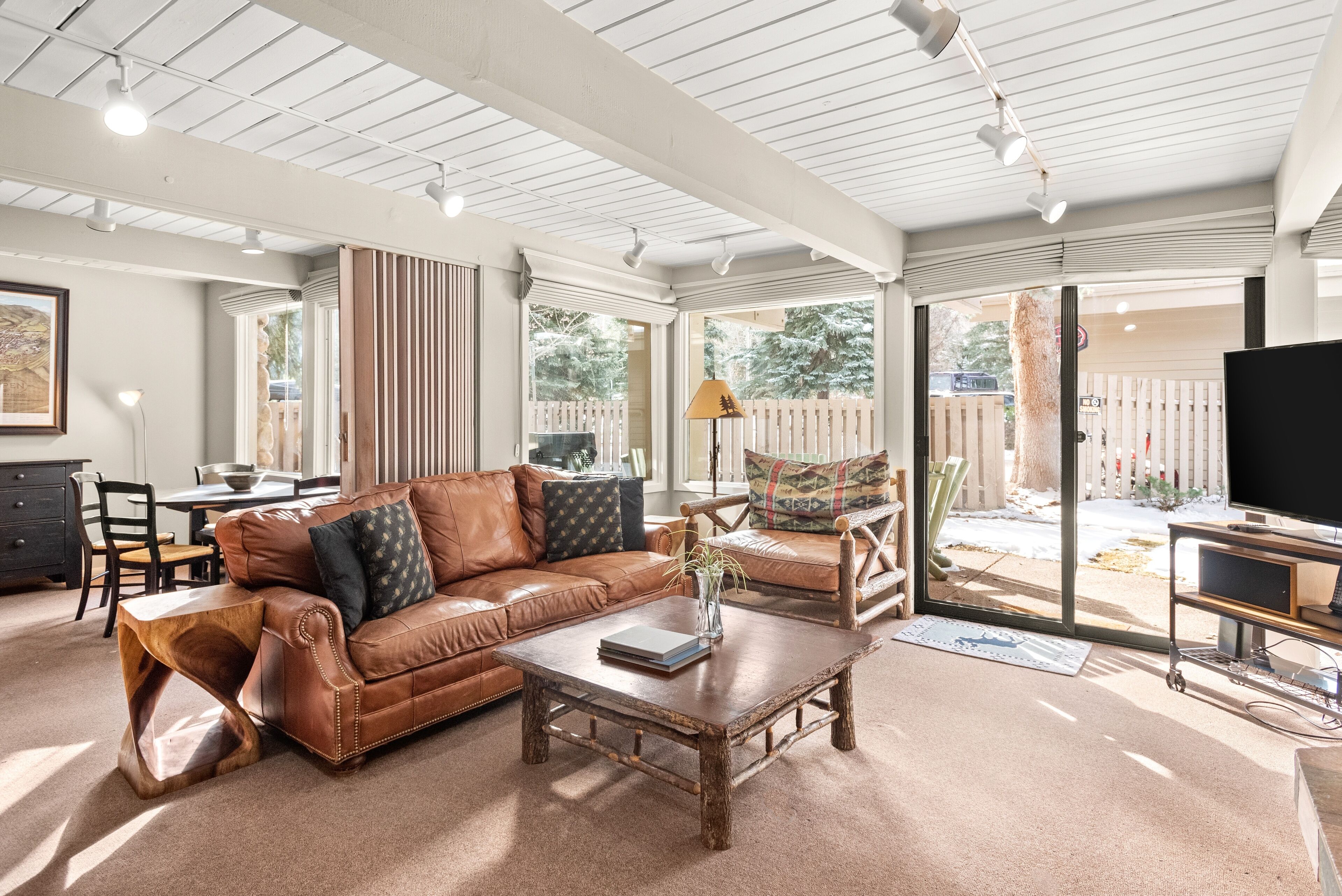 公寓客房, 2 間臥室 | 起居區