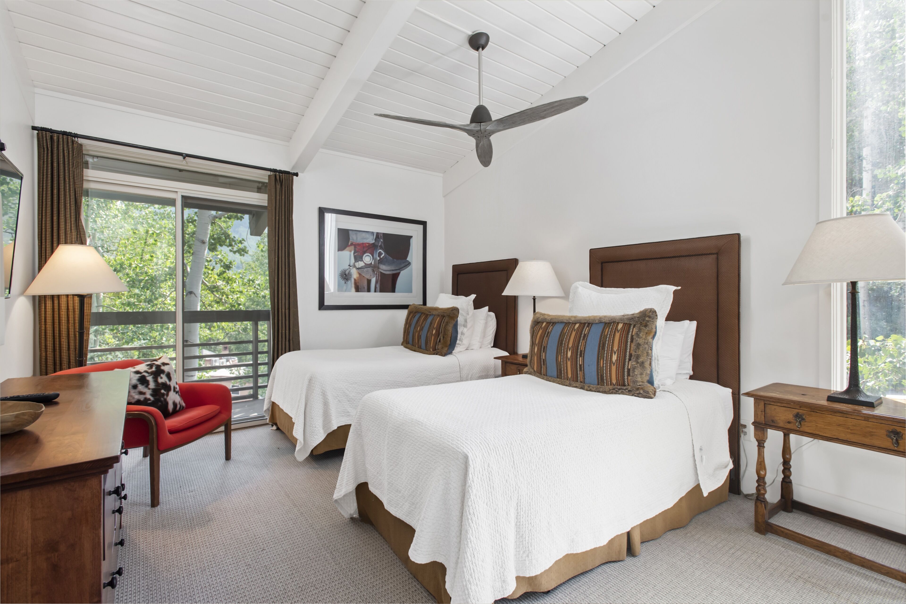 Condo, 3 Bedrooms | Iron/ironing board, free WiFi