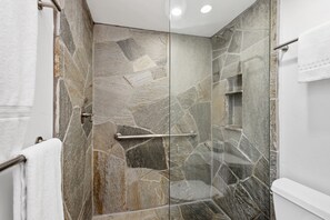 Condo, 3 Bedrooms | Bathroom | Towels