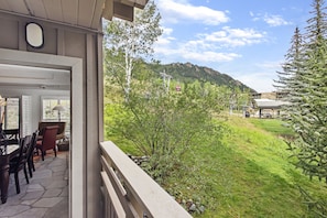 Condo, 3 Bedrooms | Property grounds