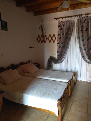 1 Schlafzimmer, Bügeleisen/Bügelbrett, kostenloses WLAN