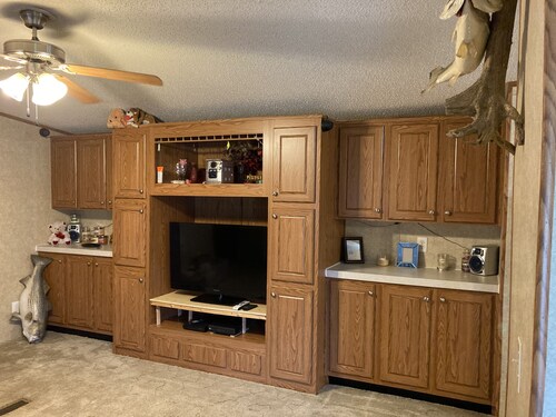 Quiet secluded private single wide mobile home 