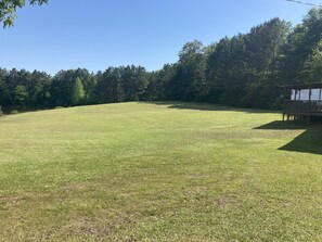 Property grounds - Quiet secluded private single wide mobile home  (Jasper)