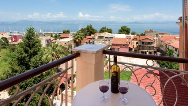 Comfort Apartment | Terrace/patio - Kirki Filoxenia Apts By Checkin (Corfu)