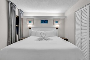 Individually decorated, individually furnished, free WiFi, bed sheets - Stunning Oceanfront View Atlantica Tower (Myrtle Beach)