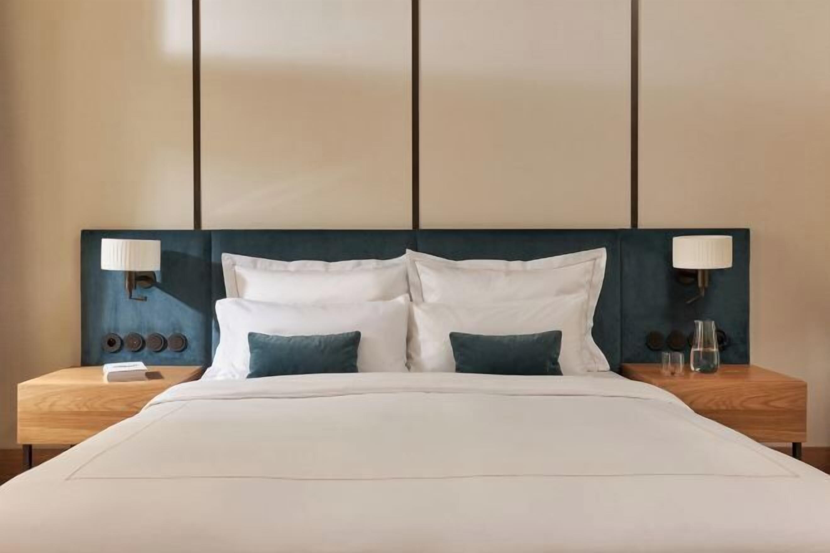 Egyptian cotton sheets, premium bedding, down comforters, in-room safe