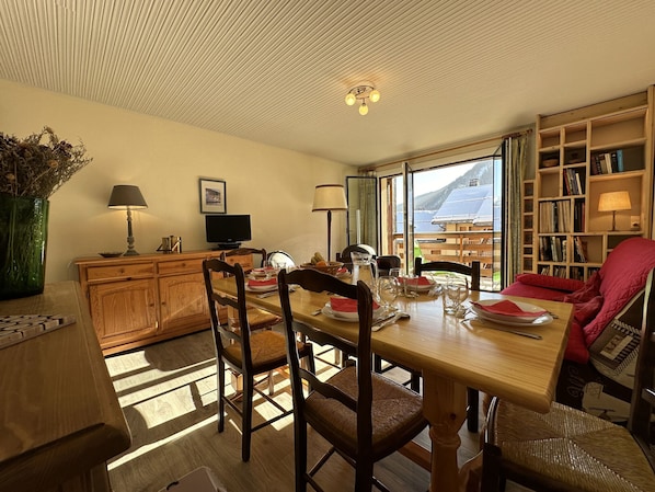 Dining - Feet of Chantemerle's ski slopes - 6 people (Chantemerle)