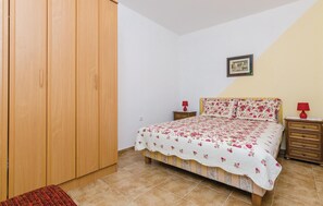 House | Exterior - Stunning Home in Herceg Novi With 1 Bedrooms and Wifi (Baosici)