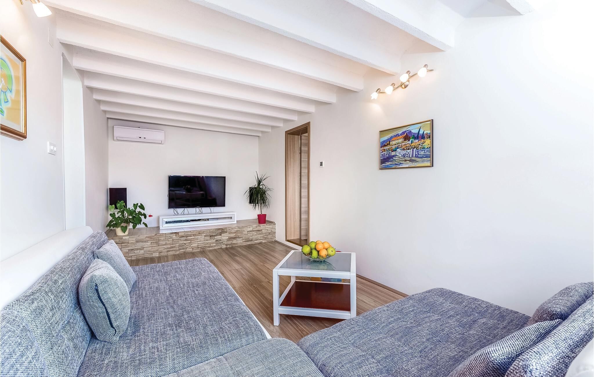 Apartment | Living room | Smart TV