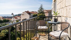 Unclassified image, 4 of 29, button - Stunning Apartment in Dubrovnik With Wifi and 2 Bedrooms (Dubrovnik)