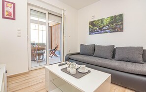 Apartment | Wohnzimmer | Smart-TV