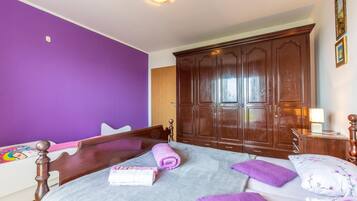 Apartment | 2 bedrooms, free WiFi