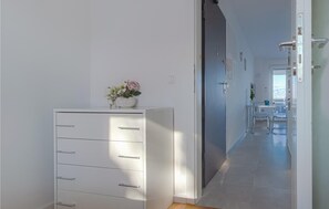 Apartment | Interior - Amazing Apartment in Nin With 2 Bedrooms and Wifi (Nin)