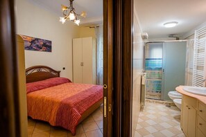 1 Schlafzimmer, Bügeleisen/Bügelbrett, WLAN