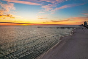 Beach nearby - Thanksgiving Discounts | Mom-Approved Beach Escape | Free Cancel | Ocean Views (Panama City Beach)