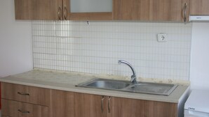 Private kitchenette - Ozgor Apart Otel 2 (Alanya)