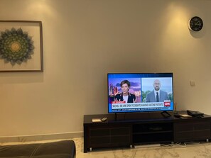 Appartement Panoramique, 2 chambres, non-fumeur, vue piscine | Équipements de la chambre