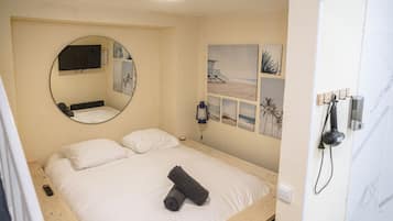 1 chambre, Wi-Fi gratuit, draps fournis