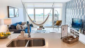 Télévision, espaces bureaux