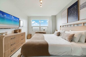 1 bedroom, desk, iron/ironing board, WiFi