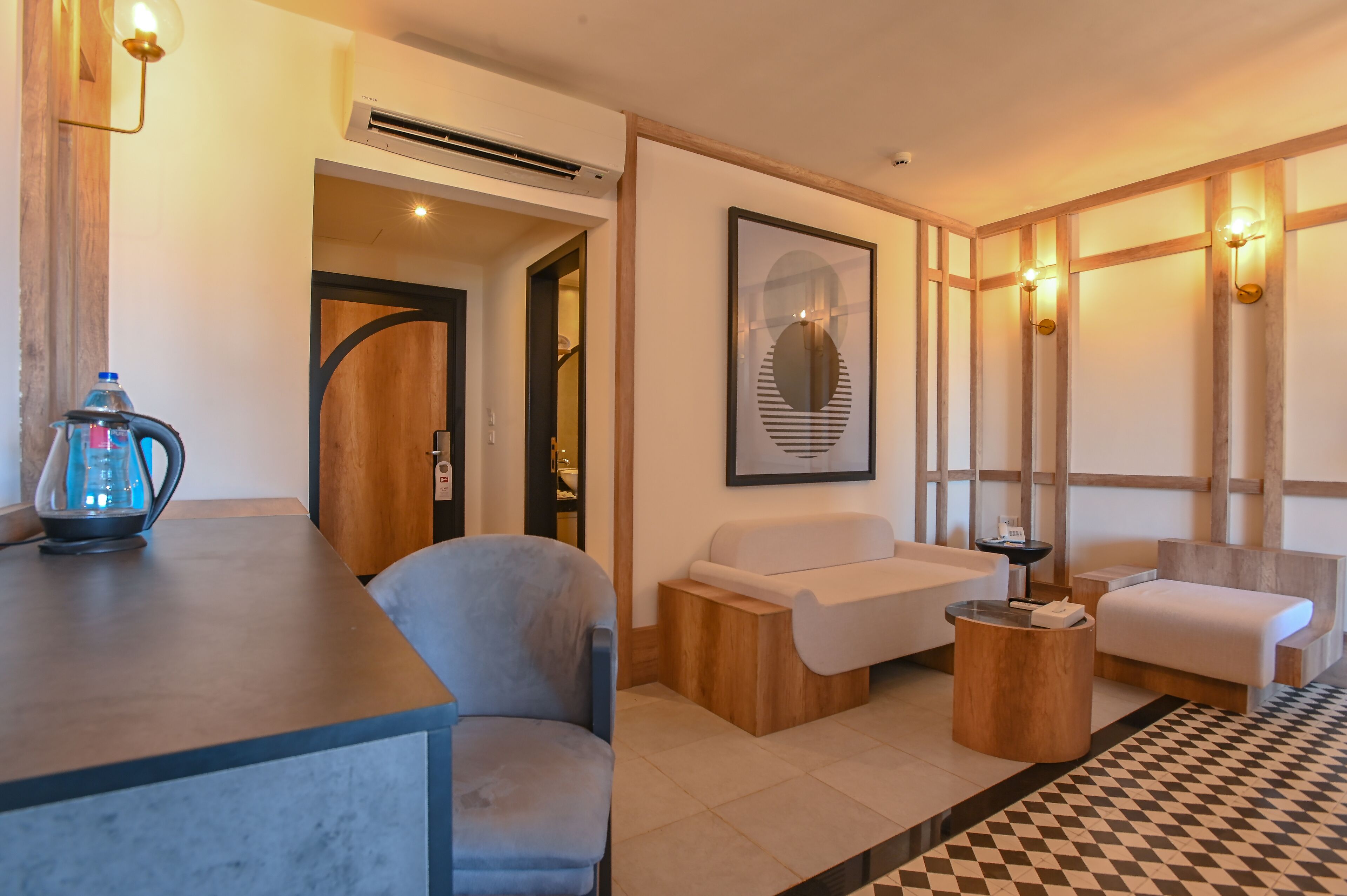 senior room, sea view | living area | 40-inch lcd tv with satellite channels, tv