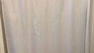 Douche de la salle de bain