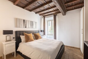1 chambre, fer et planche Ă repasser, lit parapluie, Wi-Fi gratuit