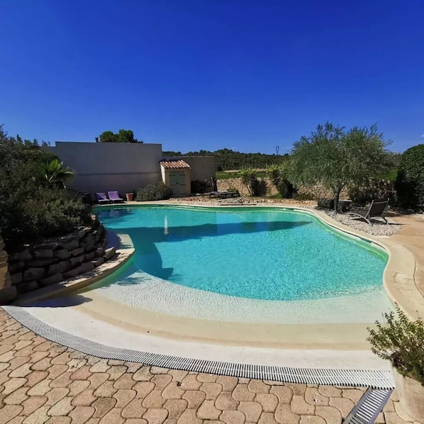 Piscine extérieure