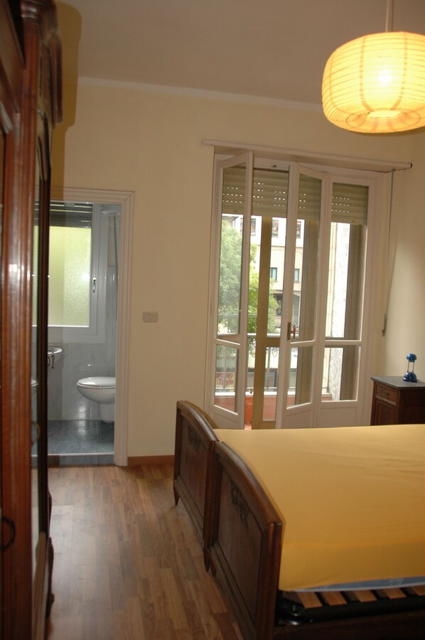 2 Schlafzimmer, Bügeleisen/Bügelbrett, kostenloses WLAN, Bettwäsche