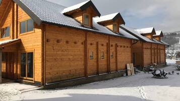 Cottage, Multiple Beds | Exterior