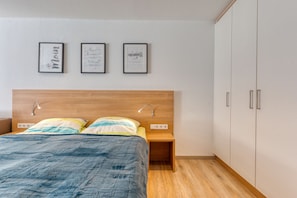 1 多间卧室、免费 WiFi、床单、轮椅无障碍