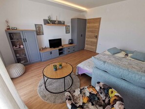 2 bedrooms, free WiFi