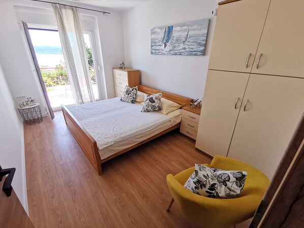 2 bedrooms, free WiFi