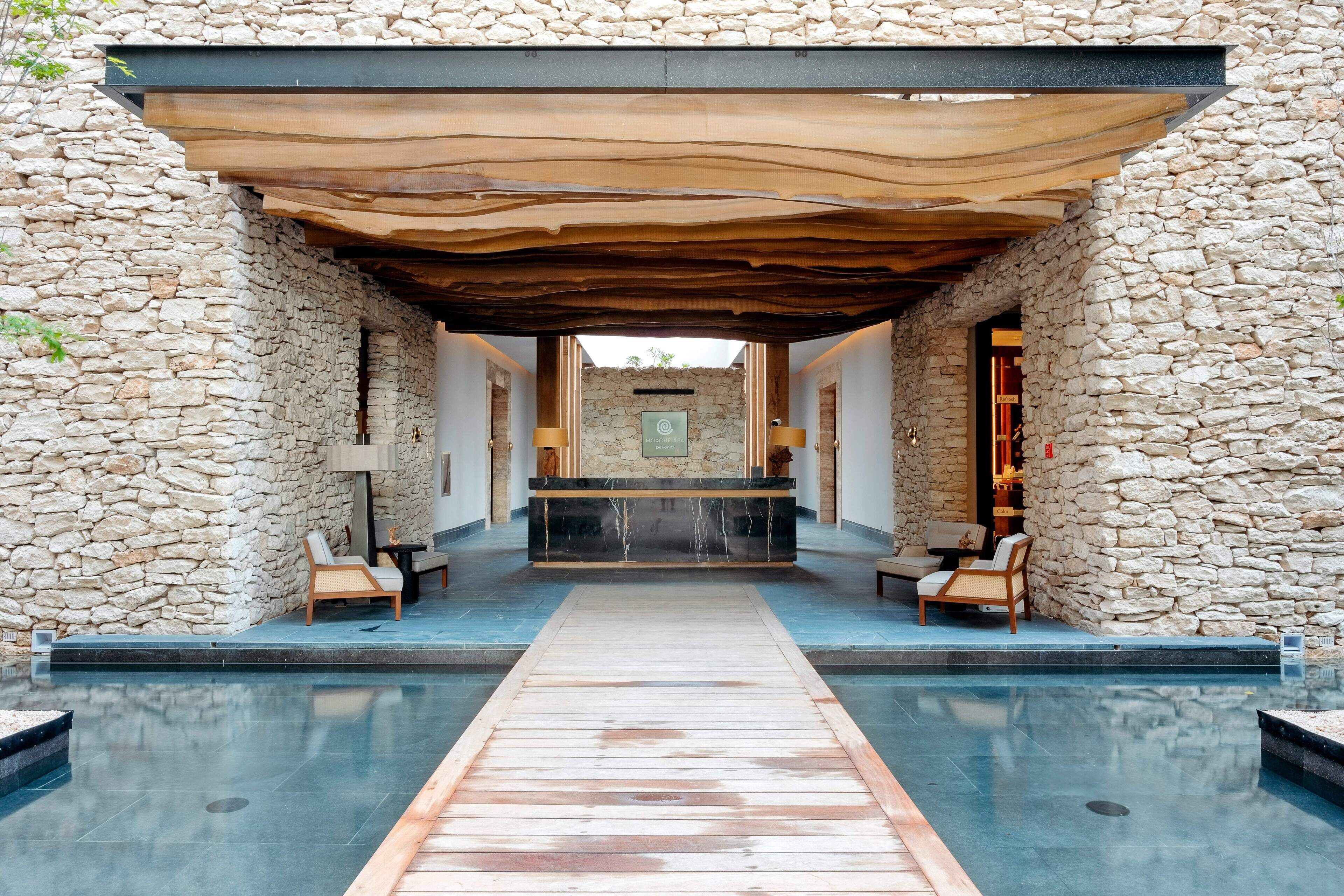 Espace de soins pour les couples, sauna, bain à remous, hammam, hammam