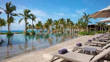 7 buitenzwembaden, zwembadcabana's (toeslag)