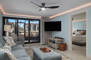 2 bedrooms, iron/ironing board, WiFi