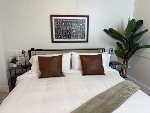 3 bedrooms, iron/ironing board, travel cot, free WiFi