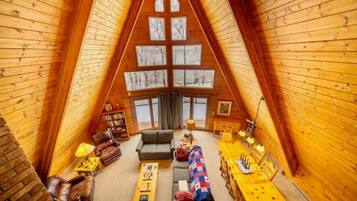 Téléviseur connecté, foyer, chaîne audio