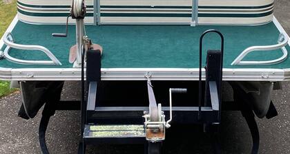 Chalet-Style Architectural Home on Star Lake - Crosslake