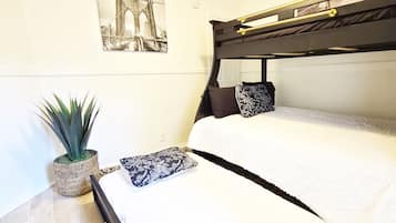 2 bedrooms, desk, iron/ironing board, travel crib