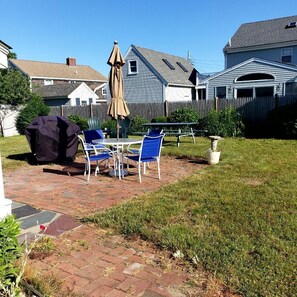 Outdoor dining - Location, Location, Location - Vintage Charmer with Water View (Teaticket)
