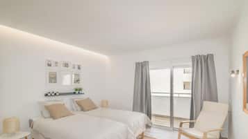 Iron/ironing board, free WiFi