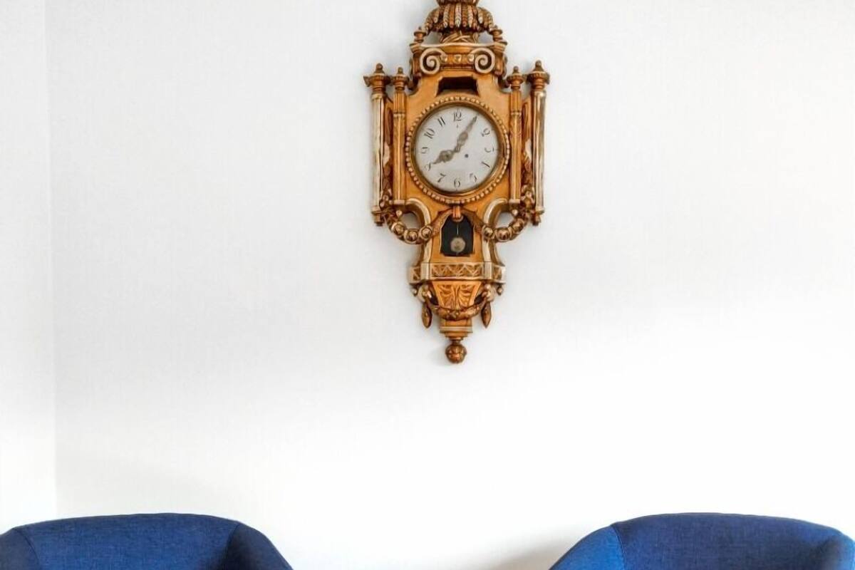 exclusive suite | living area | 44-inch smart tv with digital channels, tv, netflix