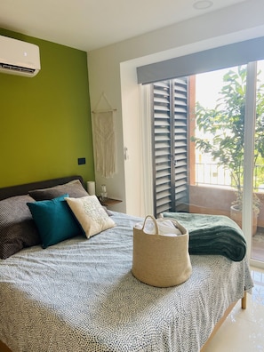 1 habitación, tabla de planchar con plancha y wifi gratis