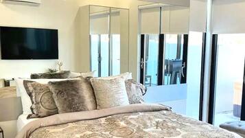 2 soverom, strykejern/-brett, wi-fi (inkludert) og sengetøy