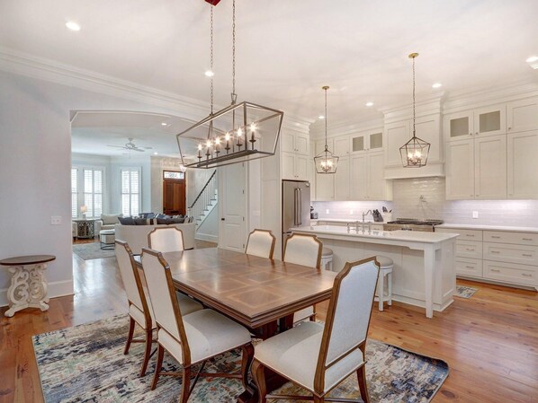 Condo, Multiple Beds (Walk to Forsyth) | Private kitchen