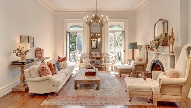 Townhome, 4 Bedrooms (Elsewhere on Madison Square Main) | Living room - Elsewhere on Madison Square (Savannah)