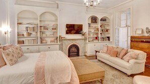 Townhome, 4 Bedrooms (Elsewhere on Madison Square Main) - Elsewhere on Madison Square (Savannah)