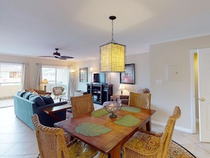 Condo, Multiple Beds (Catch the Breeze) | Private kitchen